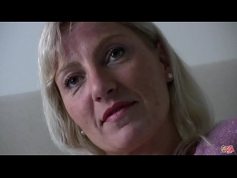 ❤️ La mère que nous avons tous baisée ... Madame, tenez-vous bien ! Vidéo de porno at fr.fitorganic.top ❌